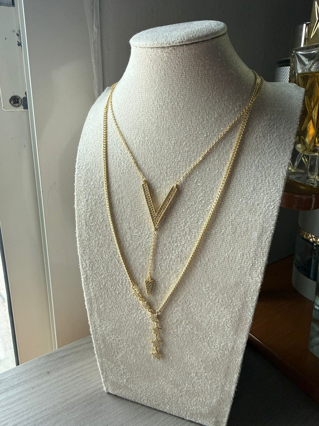 v shape necklace.